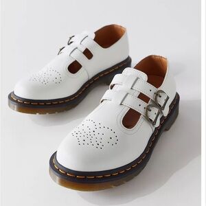 New in box dr marten Mary Jane’s 8